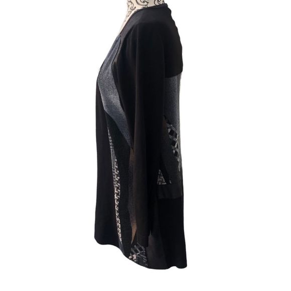 🔴 2 for $25 Vex collection open sweater size medium - Picture 4 of 8